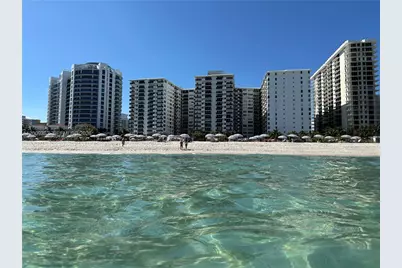 6039 Collins Ave #826, Miami Beach, FL 33140 - Photo 1