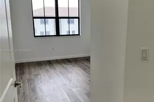 15540 SW 136th St, Miami, FL 33196 - Photo 12