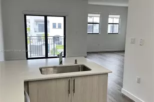 15540 SW 136th St, Miami, FL 33196 - Photo 2