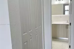 15540 SW 136th St, Miami, FL 33196 - Photo 20