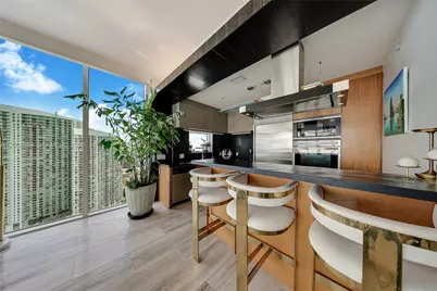 2020 N Bayshore Dr #3902, Miami, FL 33137 - Photo 8