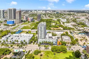 1800 N Bayshore Dr, Miami, FL 33132 - Photo 24