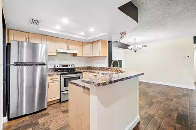 9088 W Atlantic Blvd #527, Coral Springs, FL 33071 - Photo 2