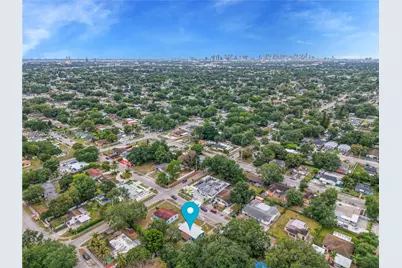 2113 NW 93rd St, Miami, FL 33147 - Photo 20