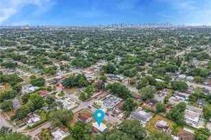 2113 NW 93rd St, Miami, FL 33147 - Photo 20