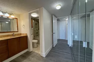 9471 Evergreen Pl, Davie, FL 33324 - Photo 22