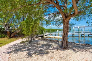 1101 Mastic St, Islamorada, FL 33036 - Photo 30