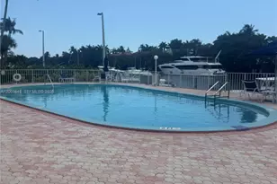 100 Edgewater Dr, Coral Gables, FL 33133 - Photo 12