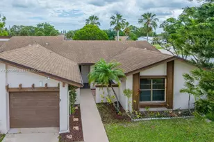 6125 Elsinore Cir, Greenacres, FL 33463 - Photo 2