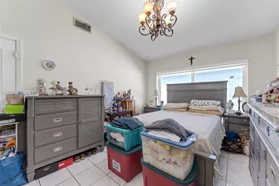 14240 SW 171st St, Miami, FL 33177 - Photo 12