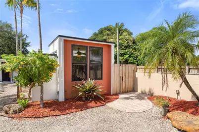 2618 Monroe St #B, Hollywood, FL 33020 - Photo 1