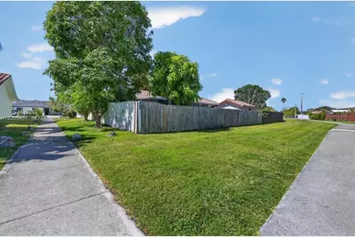 14313 SW 100th Ln, Miami, FL 33186 - Photo 40