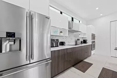 1056 N Victoria Park Rd, Fort Lauderdale, FL 33304 - Photo 8