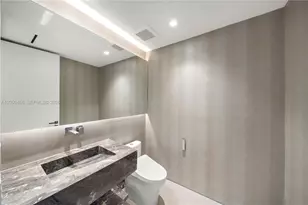 100 S Pointe Dr, Miami Beach, FL 33139 - Photo 42