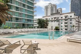 79 SW 12th St, Miami, FL 33130 - Photo 32
