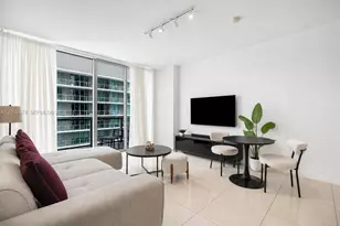 79 SW 12th St, Miami, FL 33130 - Photo 10