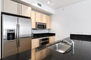 79 SW 12th St, Miami, FL 33130 - Photo 8