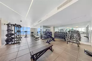 700 NE 25th St, Miami, FL 33137 - Photo 30