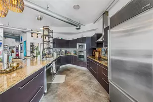 700 NE 25th St, Miami, FL 33137 - Photo 6