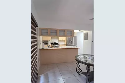 8541 NW 7th St #32, Miami, FL 33126 - Photo 6