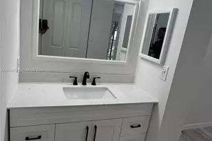 9203 SW 138th Pl, Miami, FL 33186 - Photo 8