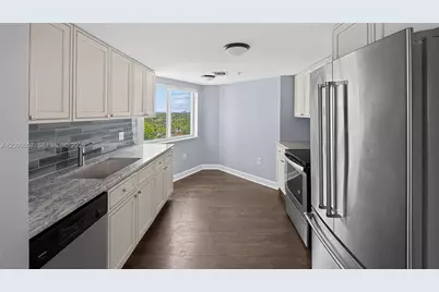 280 SW 20th Rd #904, Miami, FL 33129 - Photo 16