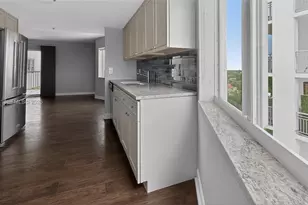 280 SW 20th Rd, Miami, FL 33129 - Photo 14