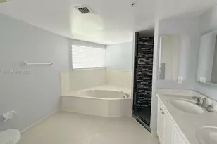 280 SW 20th Rd, Miami, FL 33129 - Photo 32