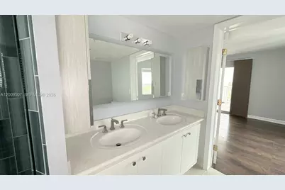 280 SW 20th Rd #904, Miami, FL 33129 - Photo 34
