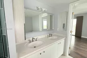 280 SW 20th Rd, Miami, FL 33129 - Photo 34
