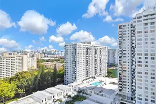2780 NE 183rd St, Aventura, FL 33160 - Photo 40