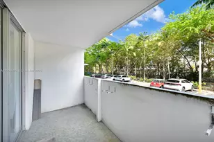 2780 NE 183rd St, Aventura, FL 33160 - Photo 32