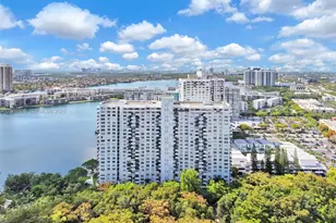 2780 NE 183rd St, Aventura, FL 33160 - Photo 44