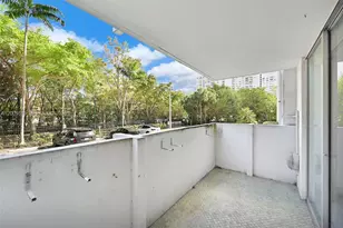 2780 NE 183rd St, Aventura, FL 33160 - Photo 30