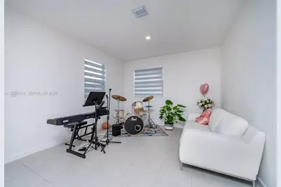 13311 SW 233rd Ter, Homestead, FL 33032 - Photo 10