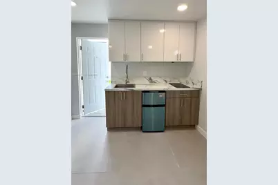 1221 NW 75th St #A, Miami, FL 33147 - Photo 4