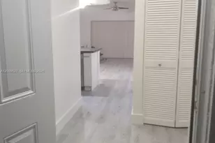 16691 Hemingway Dr, Weston, FL 33326 - Photo 6