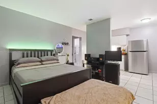 16030 NE 19th Pl, North Miami Beach, FL 33162 - Photo 20