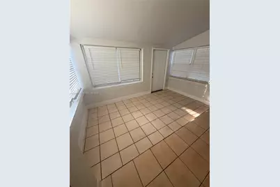 308 SW 16th St, Fort Lauderdale, FL 33315 - Photo 14