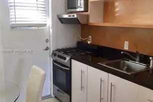 503 74th St, Miami Beach, FL 33141 - Photo 4