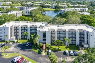 9340 Lagoon Pl, Davie, FL 33324 - Photo 42