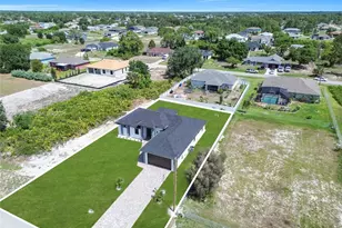 2606 40th St SW, Lehigh Acres, FL 33976 - Photo 44