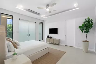 201 NE 27th Dr, Wilton Manors, FL 33334 - Photo 10