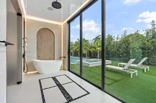 201 NE 27th Dr, Wilton Manors, FL 33334 - Photo 12