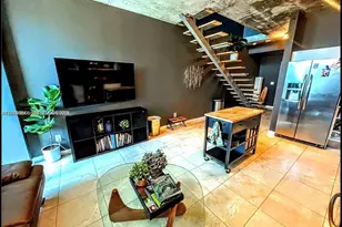 690 SW 1st Ct, Miami, FL 33130 - Photo 8