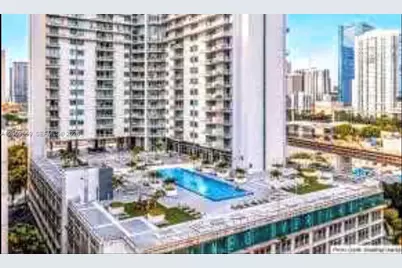 690 SW 1st Ct #PHI06, Miami, FL 33130 - Photo 2
