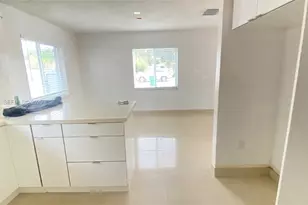 530 NW 99th St, Miami, FL 33150 - Photo 6