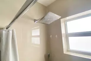 530 NW 99th St, Miami, FL 33150 - Photo 18
