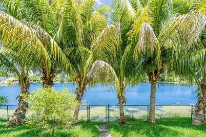 1001 SW 100th Ter, Pembroke Pines, FL 33025 - Photo 48