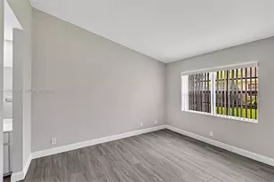 1439 Springside Dr, Weston, FL 33326 - Photo 18